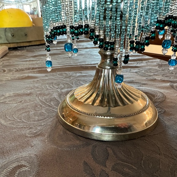 Victorian hand beaded pin or brooch cushion - Picture 8 of 11